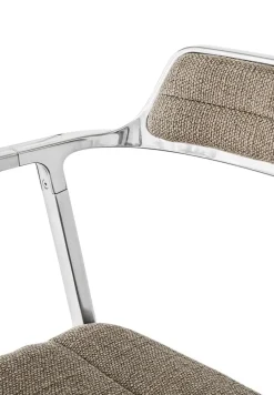 Vipp 452 Swivel Chair, curly edition fra Outlet