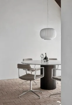 Vipp 452 Swivel Chair, curly edition fra Outlet