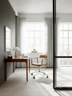 Vipp 452 Swivel Chair m/hjul, camel læder fra Clearance
