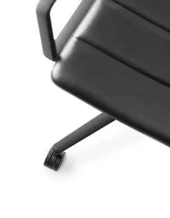 Vipp 452 Swivel Chair m/hjul, camel læder fra Clearance