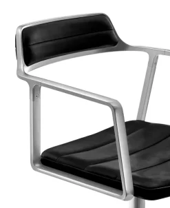 Vipp 452 Swivel Chair m/hjul, dark sand fra Discount