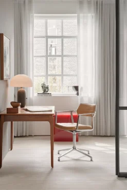Vipp 453 Swivel Chair m/hjul fra Discount