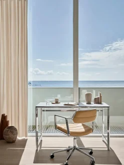 Vipp 453 Swivel+ Chair m/hjul, sort læder fra Discount