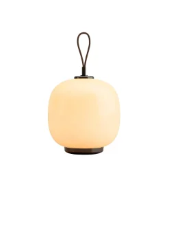 Louis Poulsen VL45 Radiohus Portable Lamp, pale yellow fra New