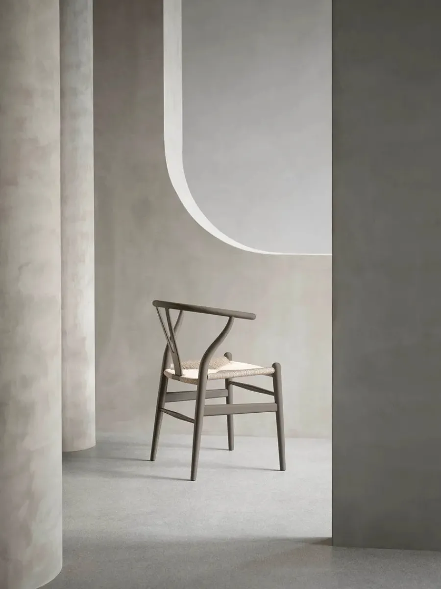 Carl Hansen & Søn Y-stol CH24 Soft Red Brown af Hans J. Wegner New