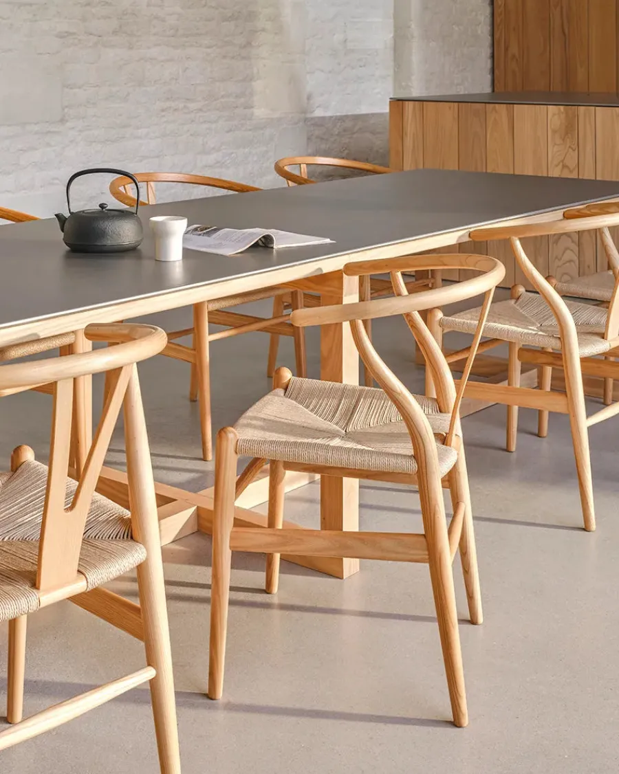 Carl Hansen & Søn Y-stol CH24, sort bøg af Hans J. Wegner Best