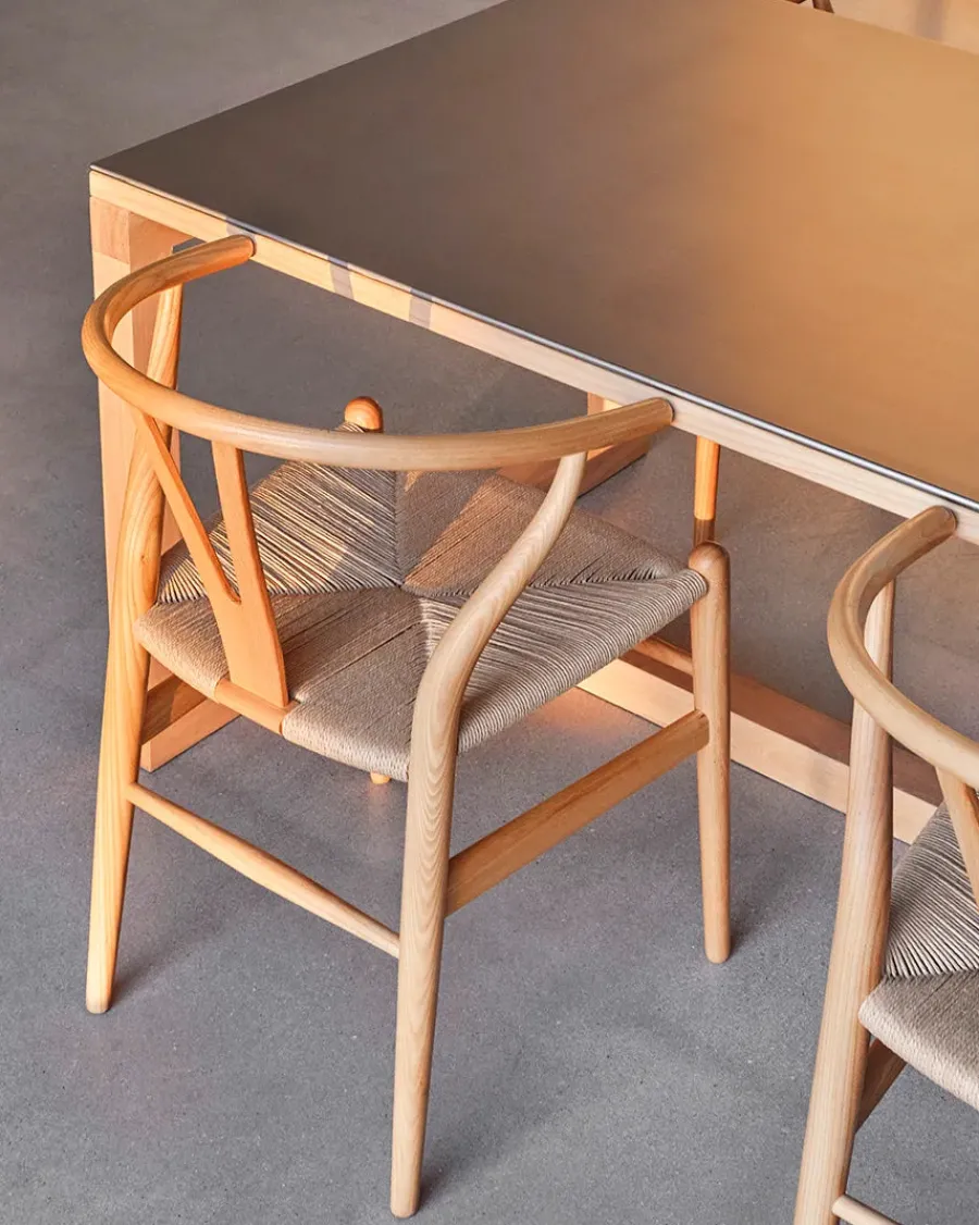 Carl Hansen & Søn Y-stol CH24, sort bøg af Hans J. Wegner Best